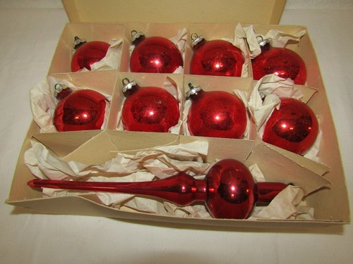 Rote alte baumkugeln - 8,