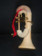 Blastrompete Baumanhänger alt